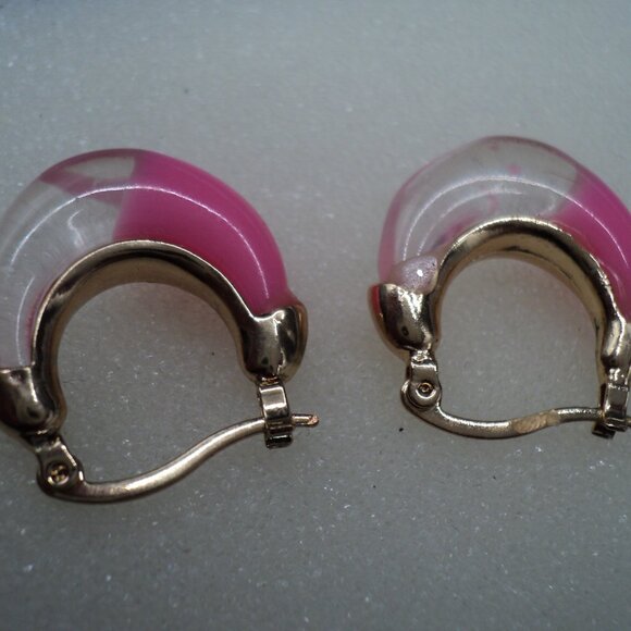 Epoxy pink and clear earrings .86" POS183 - Picture 3 of 3